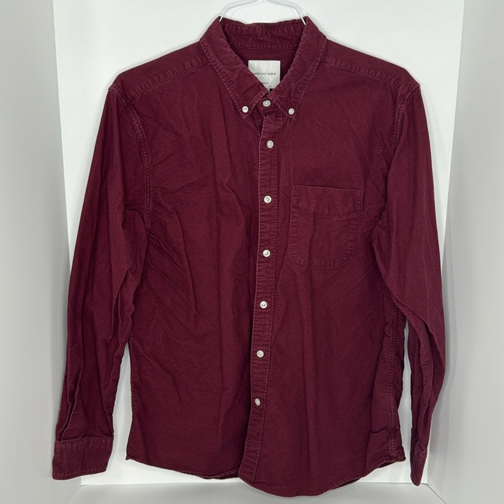 American Eagle Me’s Shirt